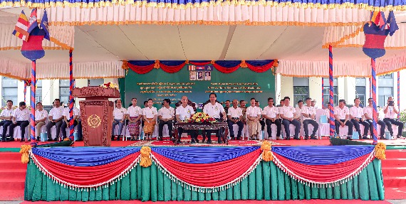 ឥទ្ធិពលនៃឌីជីថលភាវូបនីយកម្ម និងបញ្ញាសិប្បនិម្មិត (AI) លើសុវត្ថិភាព និងសុខភាពការងាររបស់កម្មករនិយោជិត