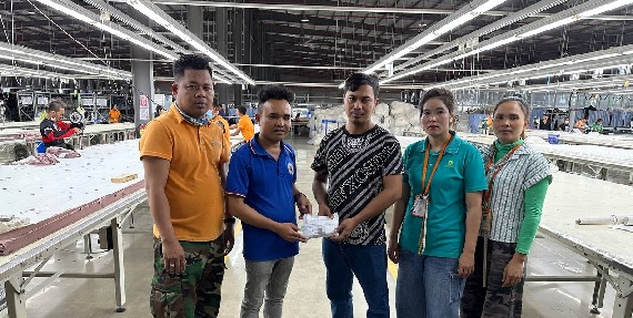 តំណាងសហជីពទឹកចិត្តកម្មករកម្ពុជា ប្រចាំក្រុមហ៊ុន ទៀន ថេកស្ថាយ (ខេមបូឌា) ឯ.ក បាននាំយកថវិកាចំនួន ៨៣៣,៩០០រៀលជូនដល់សមាជិកសហជីពចំនួន៥នាក់