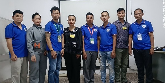 សហជីពមូលដ្ឋានរោងចក្រ ស៊ីនប៉ូ ផ្ដល់ប្រាក់ឧបត្ថម្ភជូនសមាជិកជួបការលំបាក និងមានធុរៈសរុប ១២នាក់
